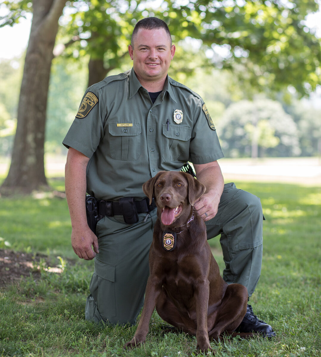 CPO Ian Ostlund et K9 Reese