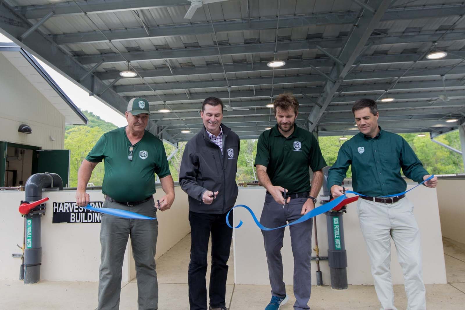Inauguration de l'écloserie de Front Royal